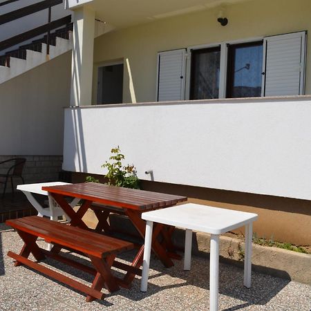 Apartments Aneva 1 巴斯卡 外观 照片